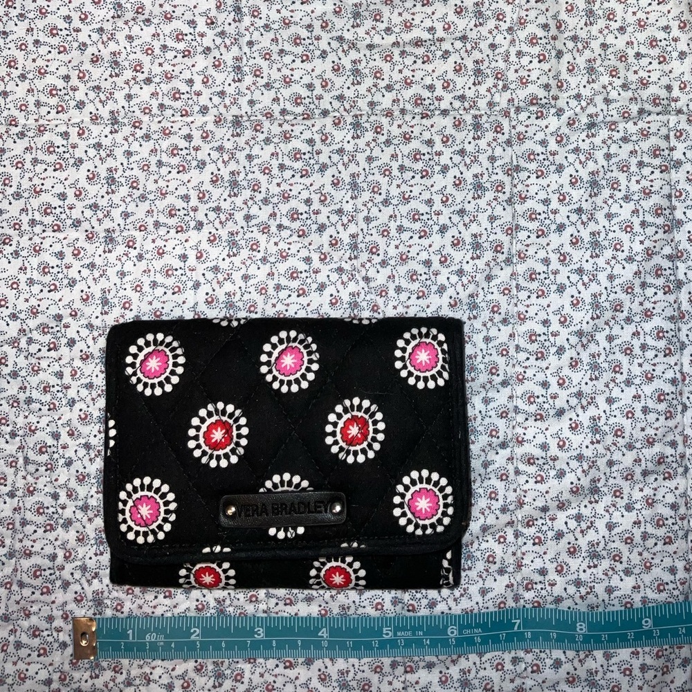 Small Black Vera Bradley Tri-Fold Wallet!